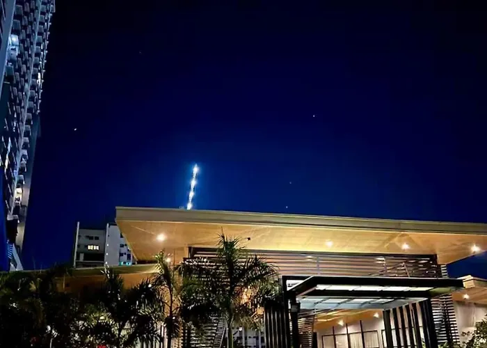 Modern Cozy With Balcony Aparthotel *