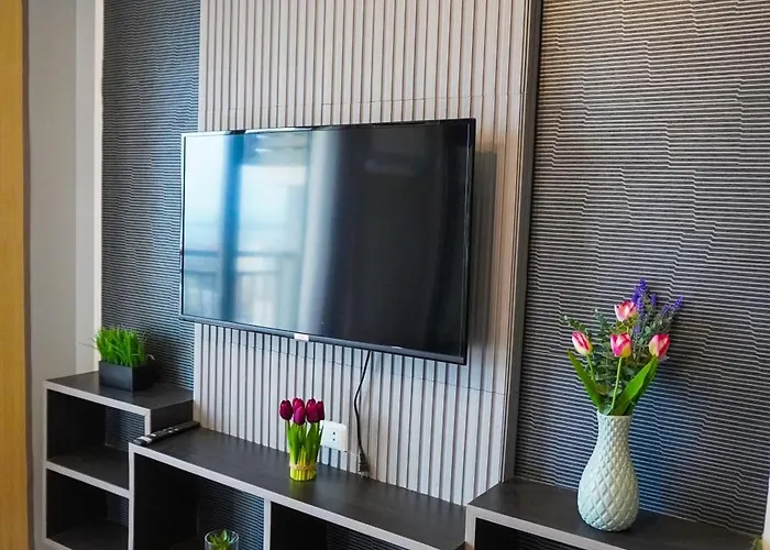 Modern Cozy With Balcony Aparthotel *