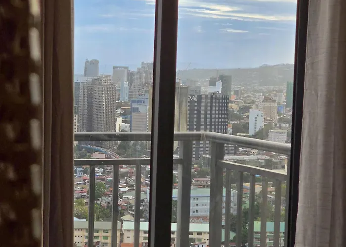 Modern Cozy With Balcony Cebu